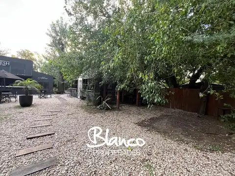 Local  en Alquiler en Pilar, G.B.A. Zona Norte, Argentina