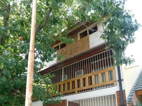 Muy buen P.H 3 ambientes en excelente ubicación