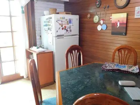 Depto Tipo Casa 3 ambientes con 2 baños