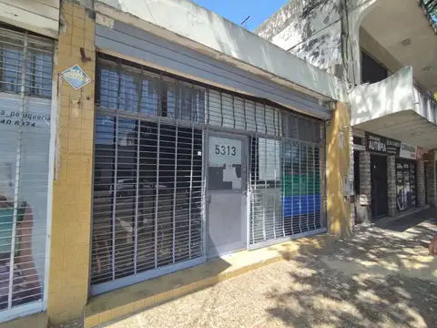 Local al frente en alquiler - San Juan 5300 - Rosario