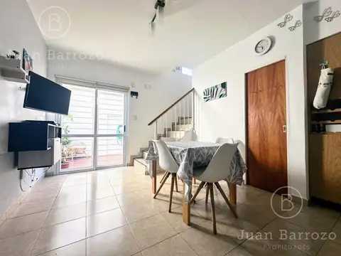 Venta PH tipo Duplex en Remedios de Escalada