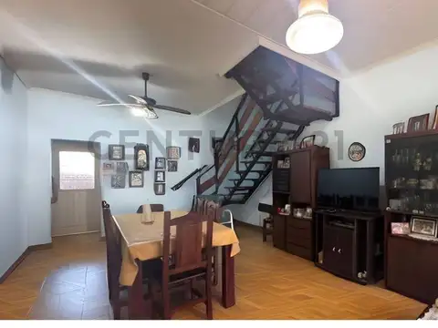 VENTA CASA 4 AMB PARQUE COCHE EN CASEROS