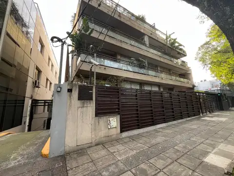 Av. del Libertador  al 14200