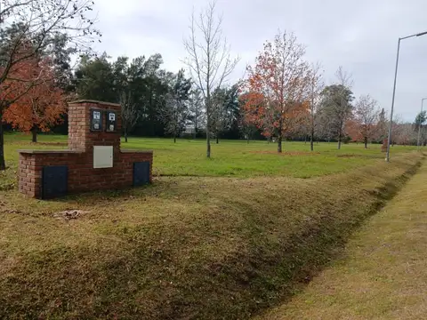 Terreno en Venta en Altos De Lujan, USD 40.000