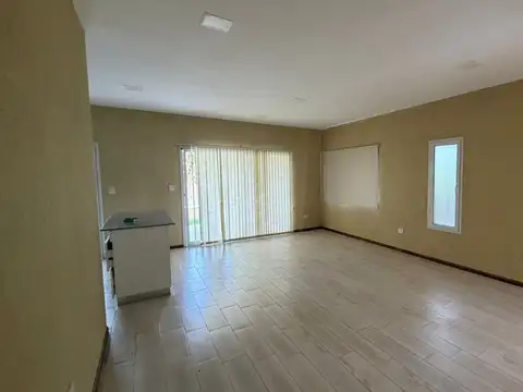 Casa en Venta en La Cañada - Los Arces, USD 185.000