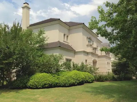 Casa en Venta de 5 dormitorios