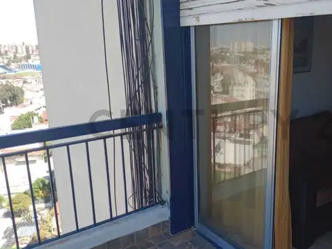 VENTA DEPARTAMENTO 3 AMBIENTES C/ AMPLIO BALCON