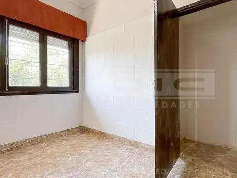 Departamento en Venta en Carapachay, USD 74.000