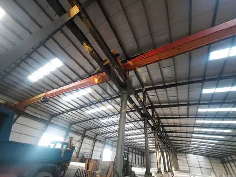 Galpon en Alquiler en Manga, USD 25.000