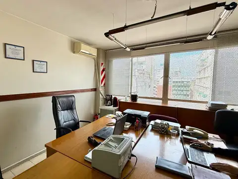 Oficina en venta galeria "La Favorita" - Centro, Rosario.