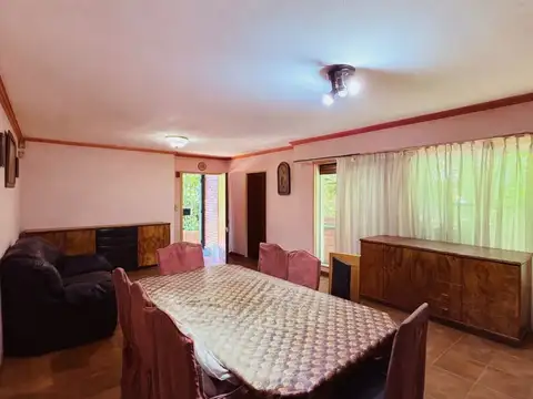 Casa 4 ambientes con 4 baños