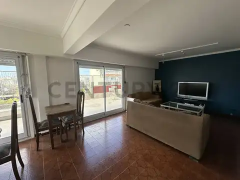 Dean Funes 500, Piso 0