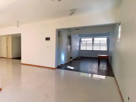 Oficina Monoambiente con 3 baños