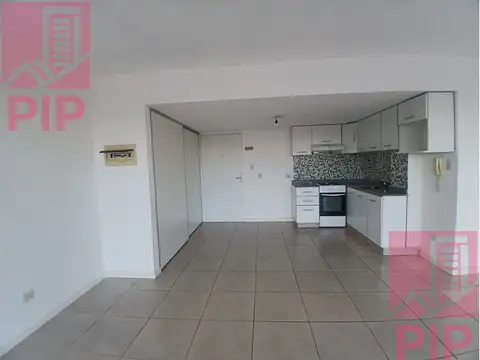 Avenida Presidente Perón 1700, Piso 6