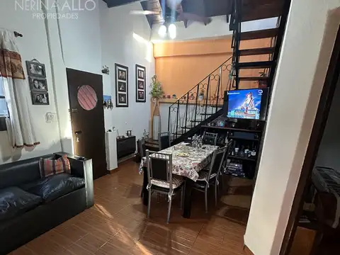 Depto Tipo Casa en Venta en Villa Pueyrredon, USD 175.000