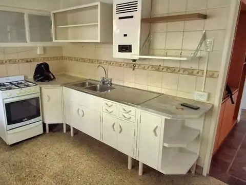 Departamento 4 ambientes con 1 baño