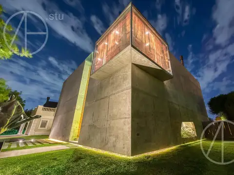 Casa en Venta 6 ambientes en El Yacht, Nordelta