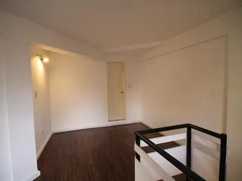 Departamento en Venta en Chacarita, USD 68.500