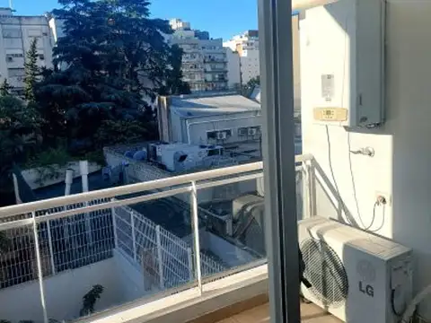 Departamento en Alquiler con 1 cocheras