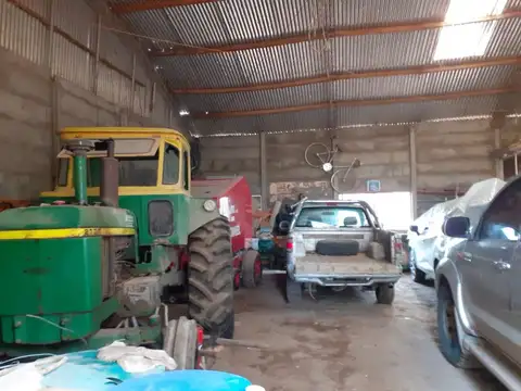 Campo en Venta de 300  ha