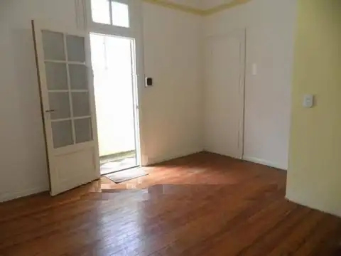 Depto Tipo Casa en Venta en Caballito, USD 330.000