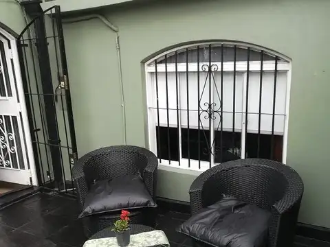 Depto Tipo Casa en Venta en Ramos Mejia, USD 205.000