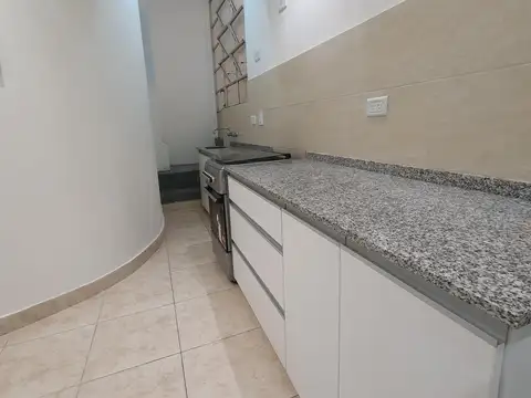 Larrea Y Avenida Santa Fe