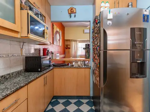 Casa 5 ambientes con 4 baños