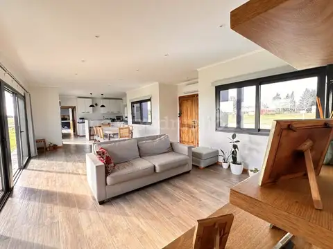 Casa en Venta en Chascomus, USD 180.000