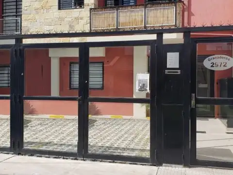 Cochera en Venta Fija