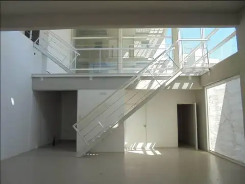 Local en Venta en Zarate, USD 150.000