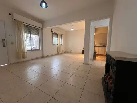 Depto Tipo Casa en Venta de 2 ambientes