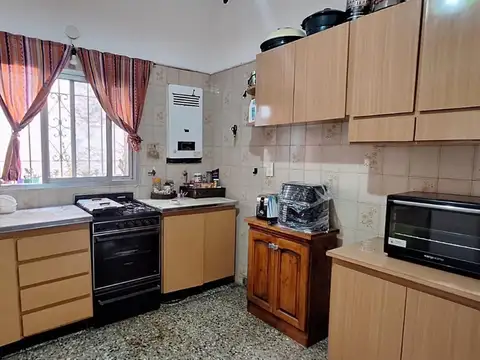 CASA EN VENTA CAMPANA