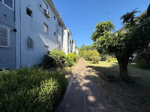 Av. Juan B Justo 9100