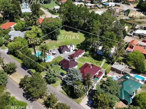 VENTA CASA ZONA COLEGIOS