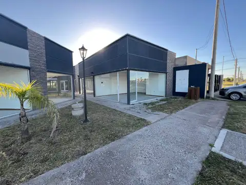 Local a estrenar en EcoPueblo - Excelente esquina