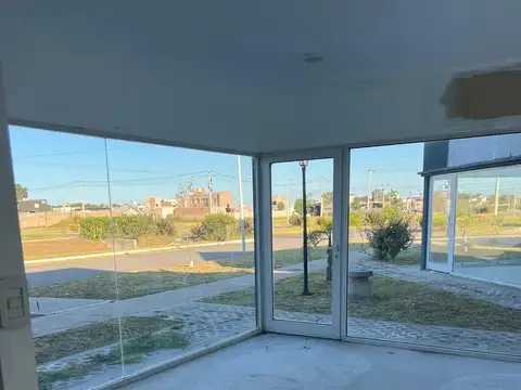 Av. Astengo & C. El Naranjo