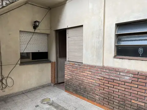 Depto Tipo Casa en Venta en Caseros, USD 50.000