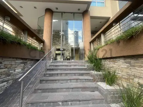 Sarmiento 200, Piso 15