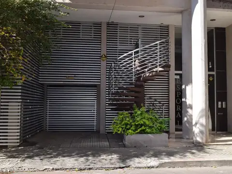 VENTA COCHERA - 9 DE JULIO 1600