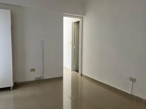 Departamento en Alquiler en Balvanera, $ 525.000