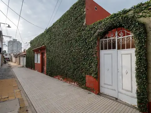 Casa interna NO PH en Barrio Sur