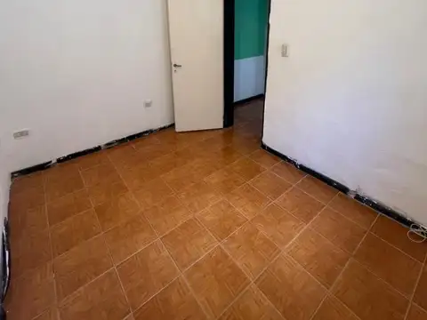 Depto Tipo Casa 2 ambientes con 1 baño