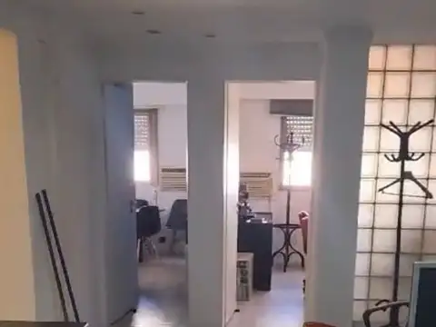 Oficina en Venta 52 años