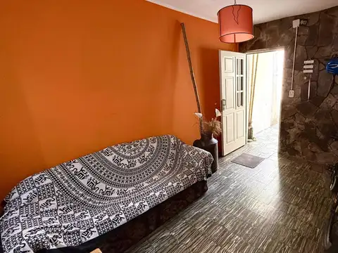 Casa en Venta en Azcuenaga, USD 59.000