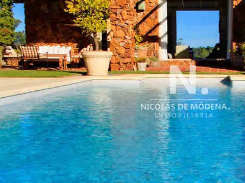 Casa en Venta de 8 dormitorios