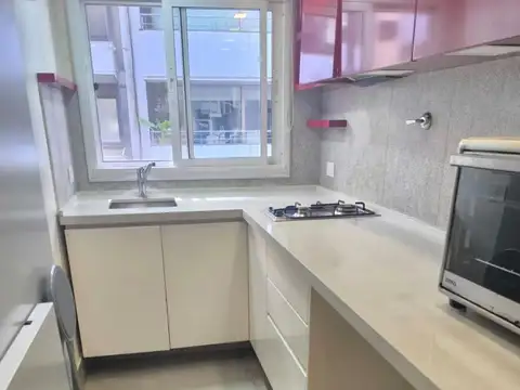 Alquiler en Retiro, 2 ambientes con cochera!