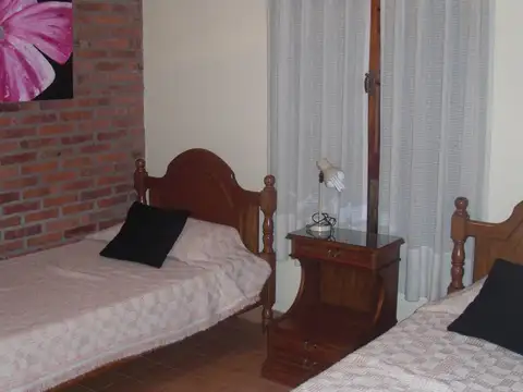 Depto Tipo Casa 5 ambientes con 4 baños