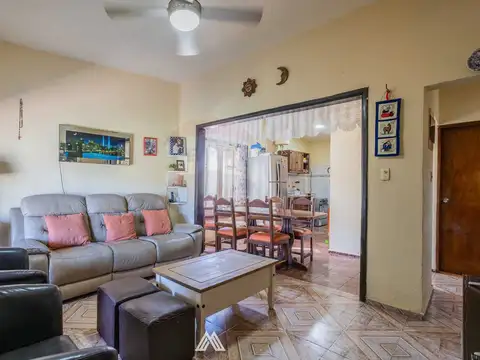 Casa en Venta en La Teja, USD 100.000