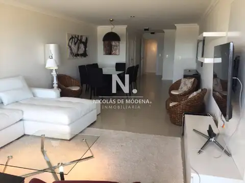Departamento en Venta en Playa Brava, USD 750.000
